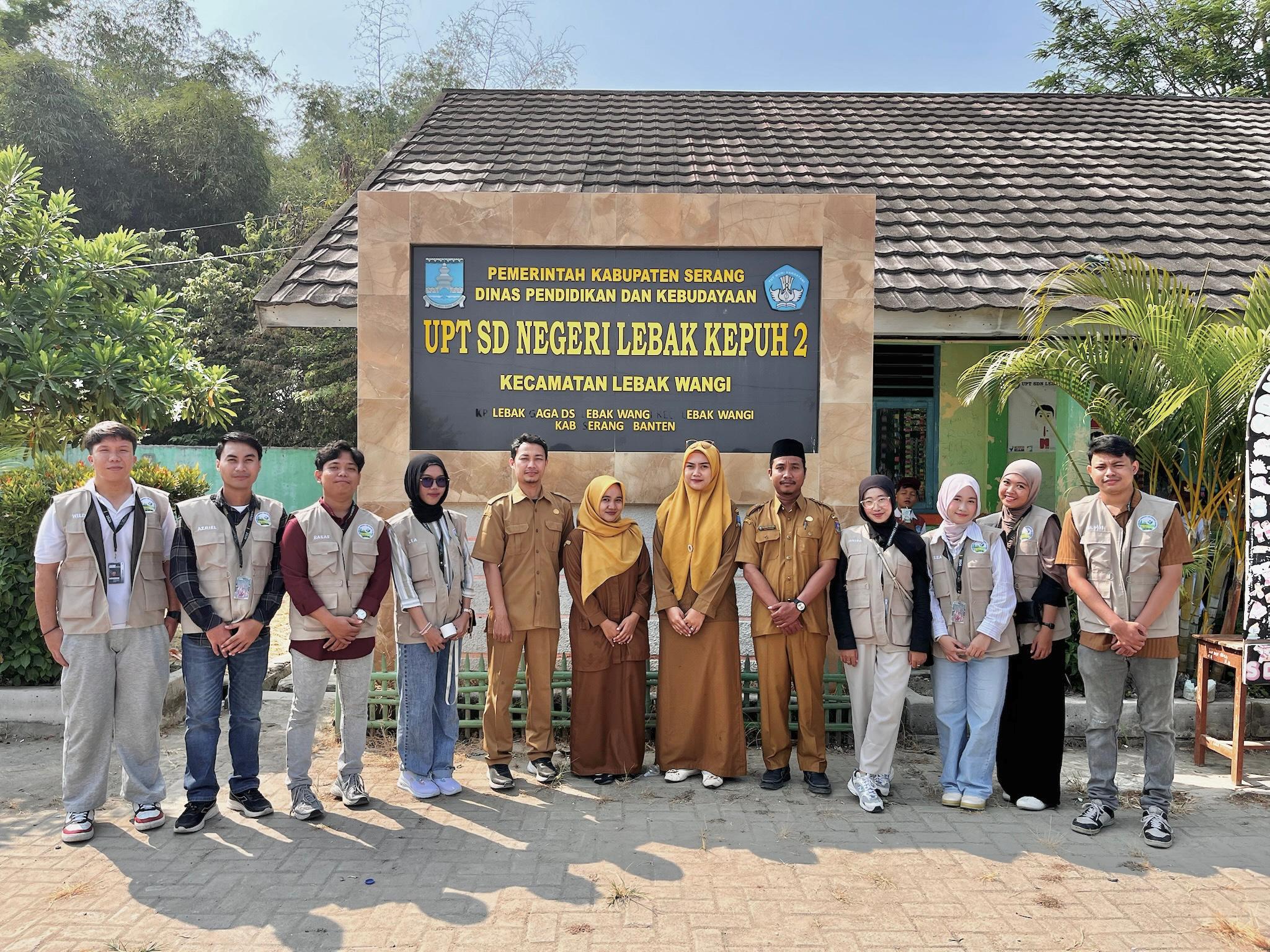 Mahasiswa KKM 28 UNIBA Melakukan Kegiatan Observasi sekaligus Perkenalan dengan Guru Dan Siswa di SDN Lebak Kepuh 2